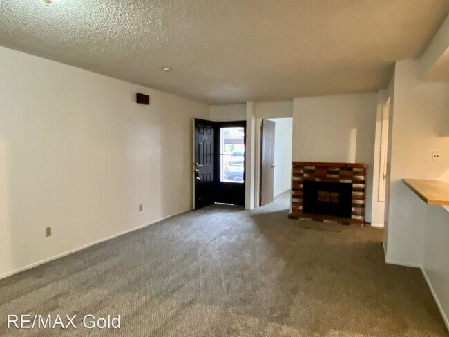 Building Photo - 2 br, 2 bath House - 4444 Matich