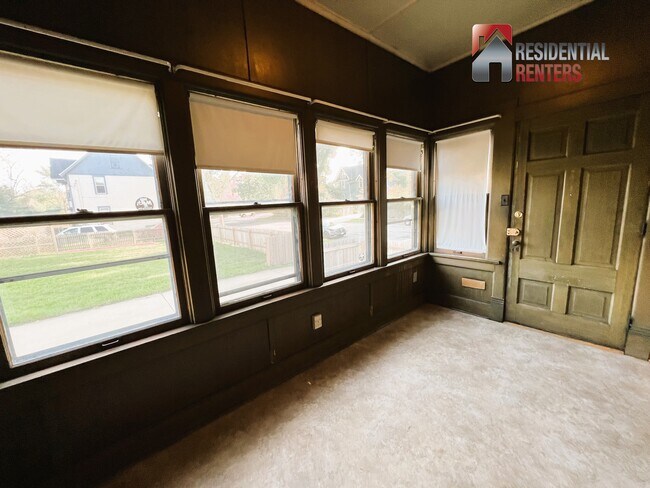 Building Photo - 2322 N Palmer St