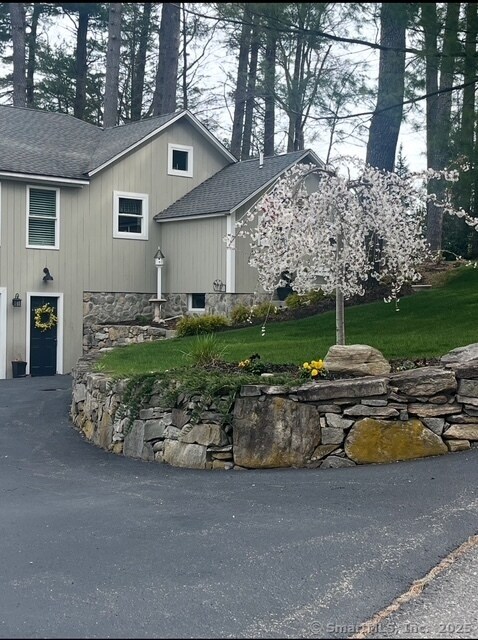 Foto del edificio - 880 W Wakefield Blvd