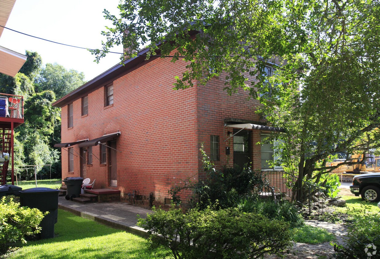 Building Photo - 122 S Franklin Blvd
