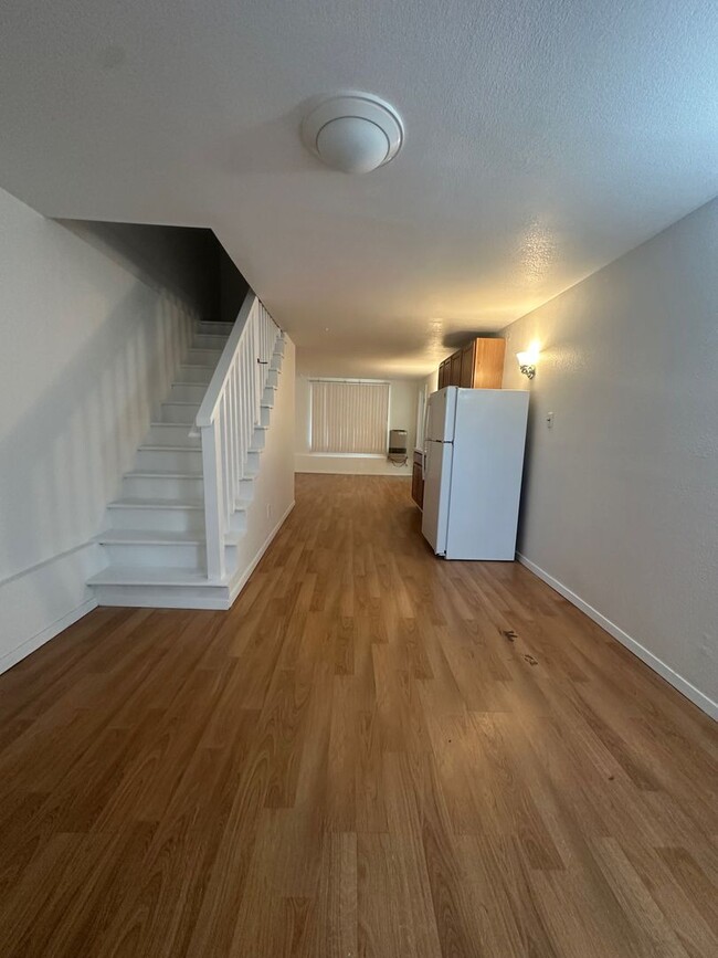 Building Photo - 746-A 47th Ave