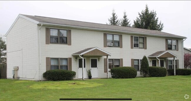 Building Photo - 845 Red Oak Trl