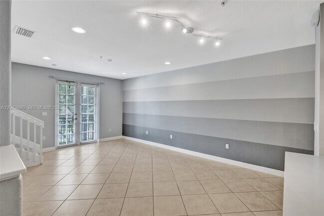 Foto del edificio - 808 SW 147th Ave