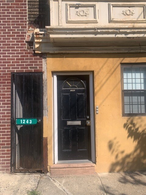 Building Photo - 1243 S 2nd St