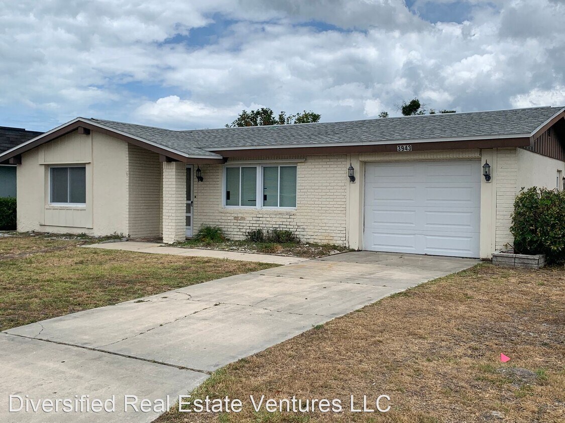 Primary Photo - 2 br, 2 bath House - 3943 Sail Drive