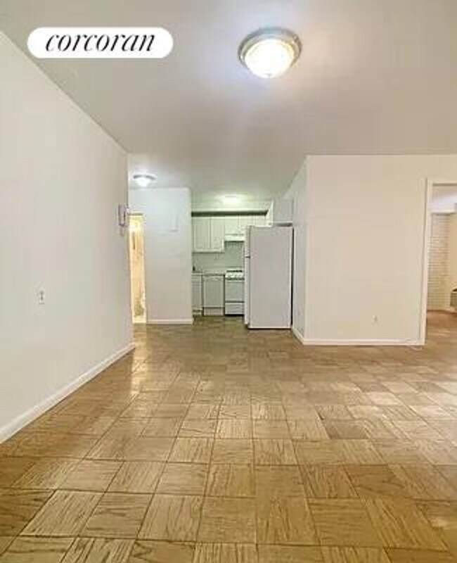 Building Photo - 430 E 77th St
