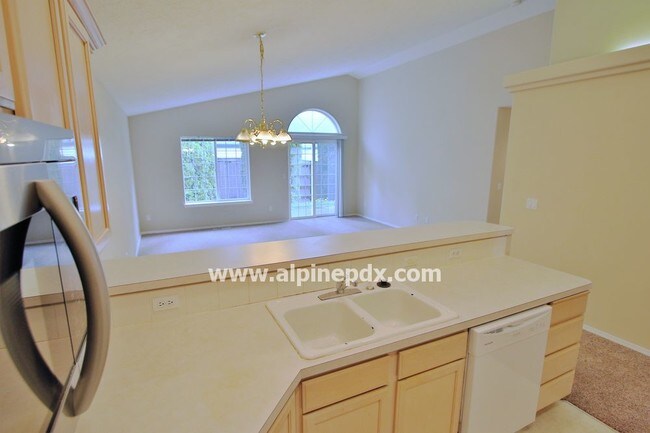 Foto del edificio - Three bed single level duplex