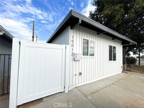 Building Photo - 15014 La Condesa Dr
