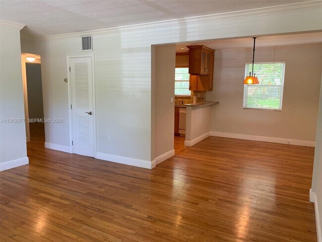 Foto del edificio - 7840 SW 55th Ave