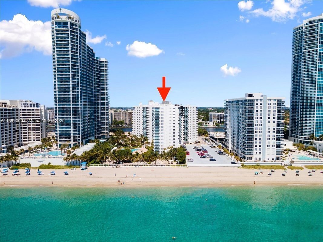 Foto del edificio - 3001 S Ocean Dr