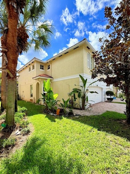 Building Photo - 9138 Villa Palma Ln