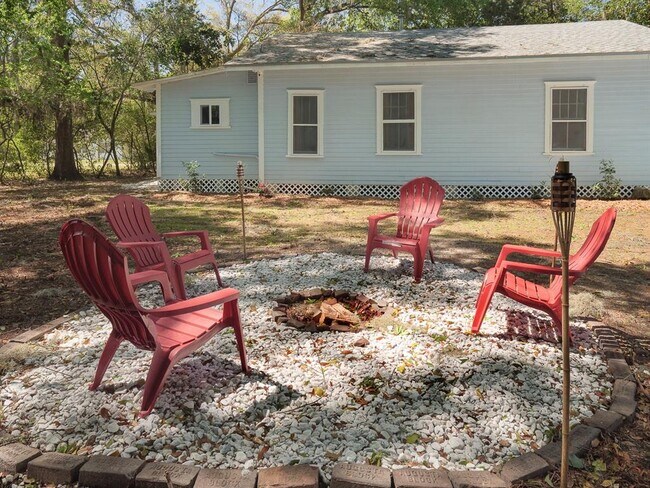 Foto del edificio - 1005 NE 3rd Ave