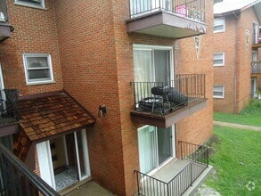 Building Photo - 7323 W 79th St