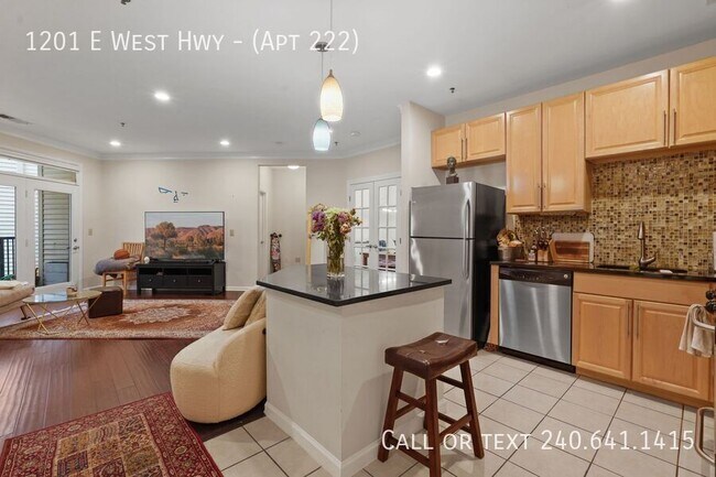 Foto del edificio - 1201 E West Hwy-(Apt 222)