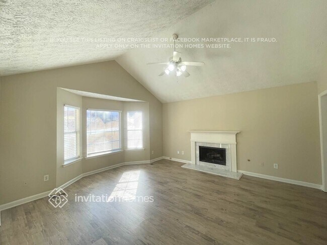 Foto del edificio - 245 King Arnold Dr