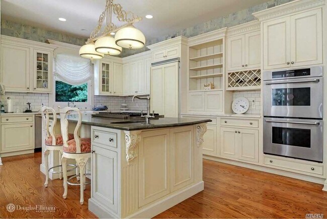 Building Photo - 53 Stone Hill Dr