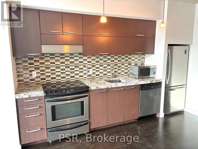 Photo du bâtiment - 55 Stewart St