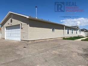 Building Photo - 1662 W 1500 S