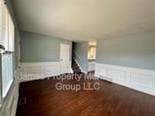 Building Photo - 22050 E Churchill Dr