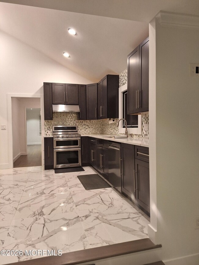 Foto del edificio - 373 Pine St