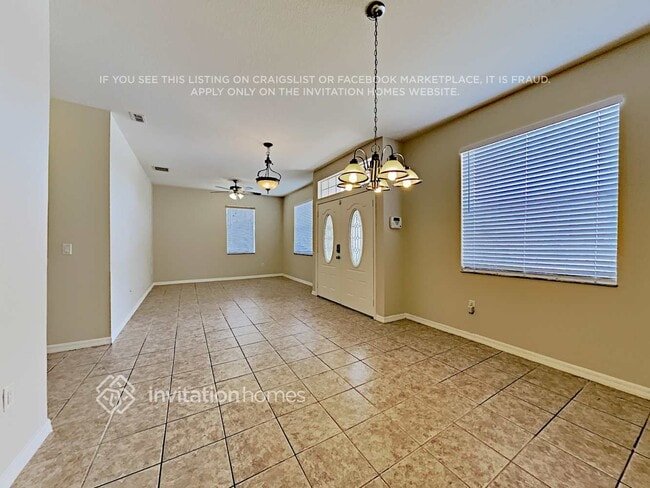Building Photo - 878 Terranova Rd