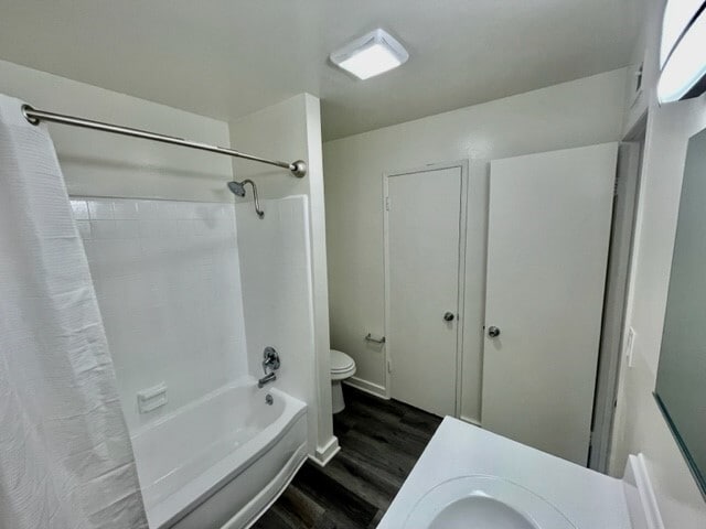 Building Photo - 7721 Fir Dr