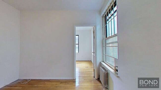 Building Photo - 2 bedroom in Manhattan NY 10003