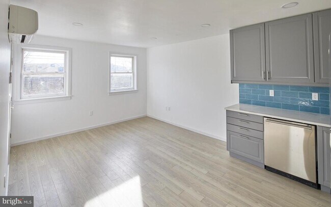 Foto del edificio - 958 Mt Olivet Rd NE