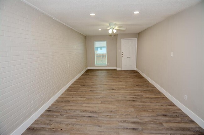 Foto del edificio - 1623 Northwood St