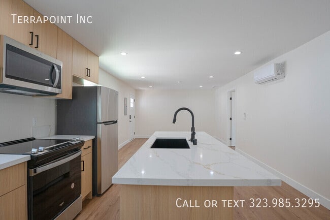 Foto del edificio - 1034 Westmoreland Ave