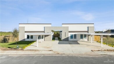Building Photo - 1324 N Abesam Ave