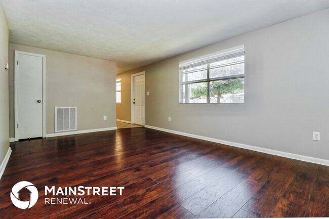 Foto del edificio - 6412 Pueblo Ave