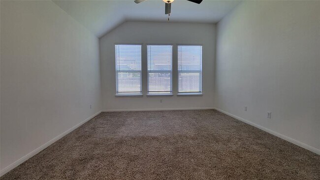 Building Photo - 505 Panzano Dr