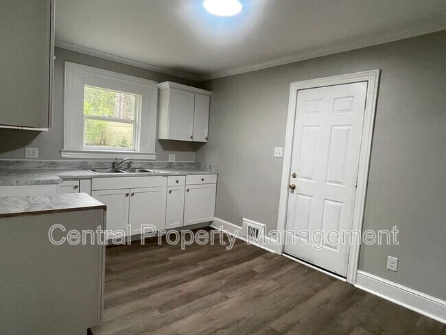Foto del edificio - 522 Pennwood Dr