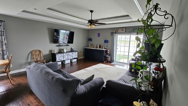 Building Photo - 6122 Stone Mill Dr