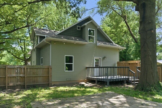 Foto del edificio - Updated 4-bedroom, 2-bath home in the Rountree neighborhood