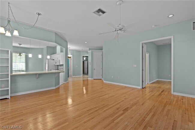 Foto del edificio - 11910 Seabreeze Cove Ln