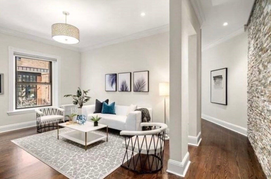 Foto principal - 382 Commonwealth Ave