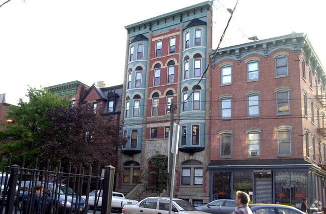 Foto del edificio - 444 Jersey Ave