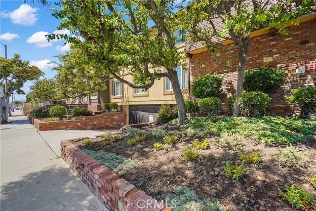 Foto del edificio - 4633 Marine Ave