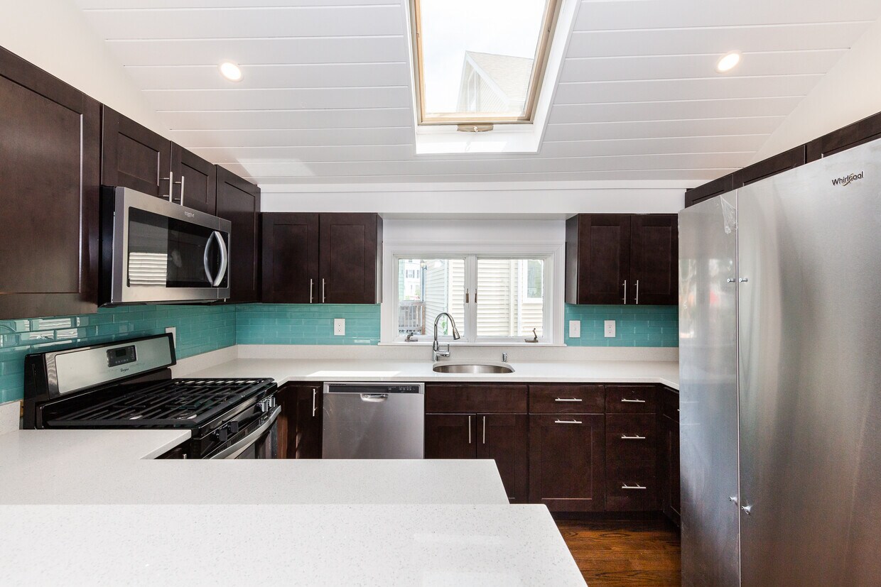 124 Jerome St Unit 1, Medford, MA 02155 Apartments in Medford, MA