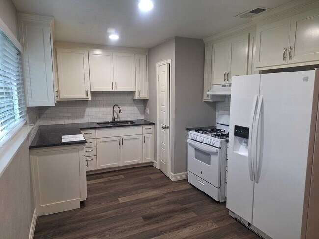 Foto del edificio - Bright & Spacious Watauga Home in Prime Lo...