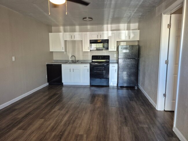 Photo - Westside Commons Apartments