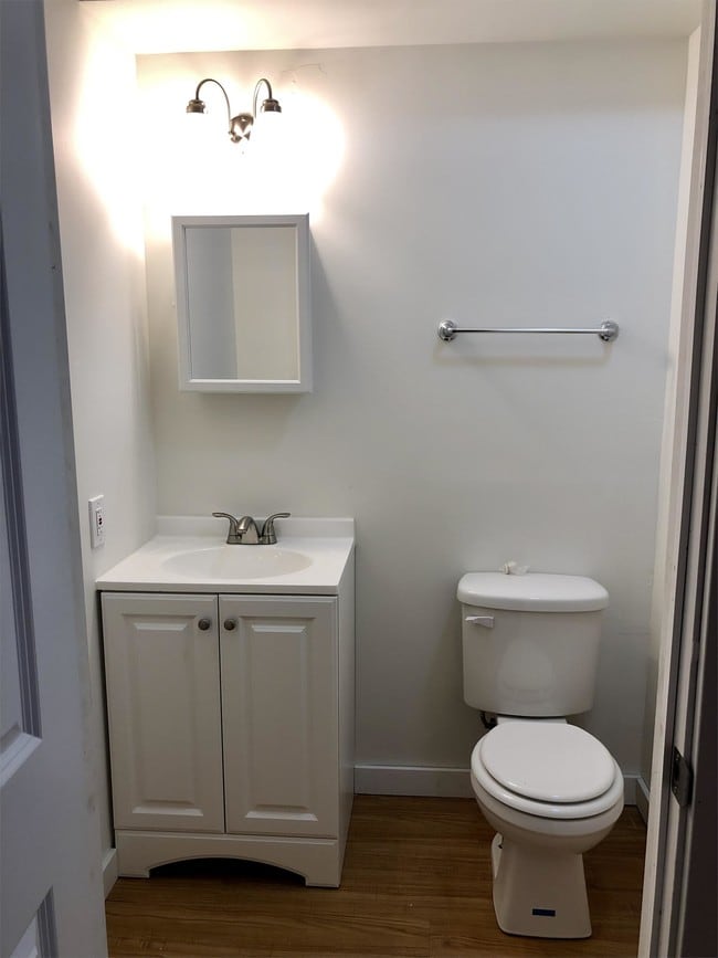 Building Photo - 121-125 Mulberry St