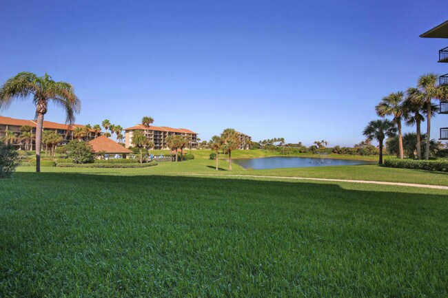 Foto del edificio - 2/2  Condo in Ocean At The Bluffs