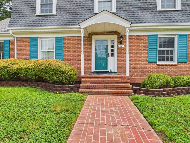 Foto del edificio - 1519 Chauncey Ln
