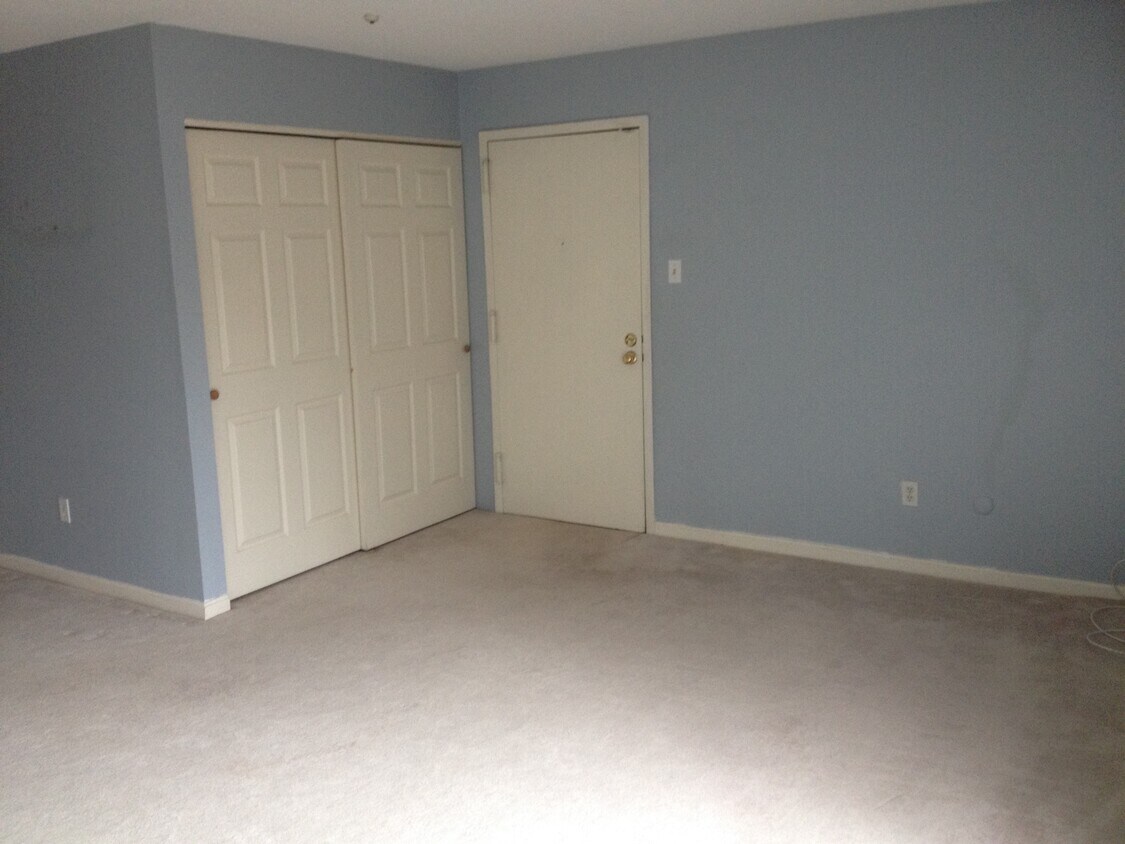 15 Village Way Unit 9, Natick, MA 01760 Condo for Rent in Natick, MA