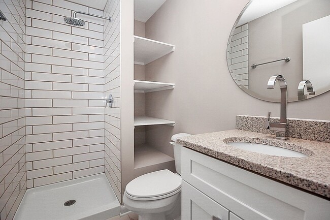 Building Photo - Modern NoDa Duplex Available Today! 50% of...