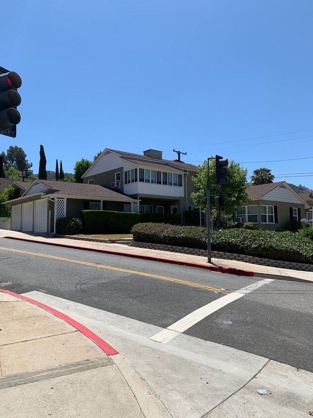 2028 N Verdugo Rd, Glendale, CA 91208 Apartments in Glendale, CA