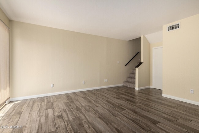 Building Photo - 2040 S Longmore